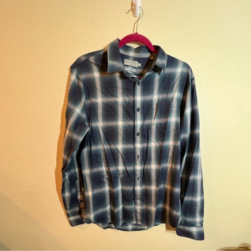 VINCE Button Down Shirt “clasic fit”‎